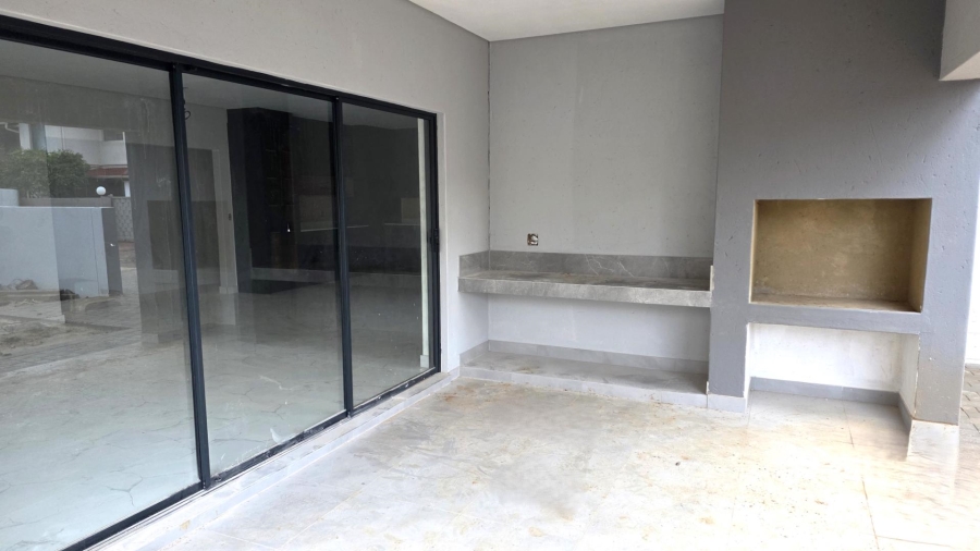 4 Bedroom Property for Sale in Melodie North West
